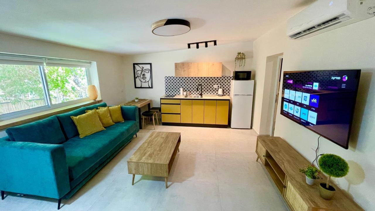 Adva Vacation Apartments Ейлат Екстер'єр фото